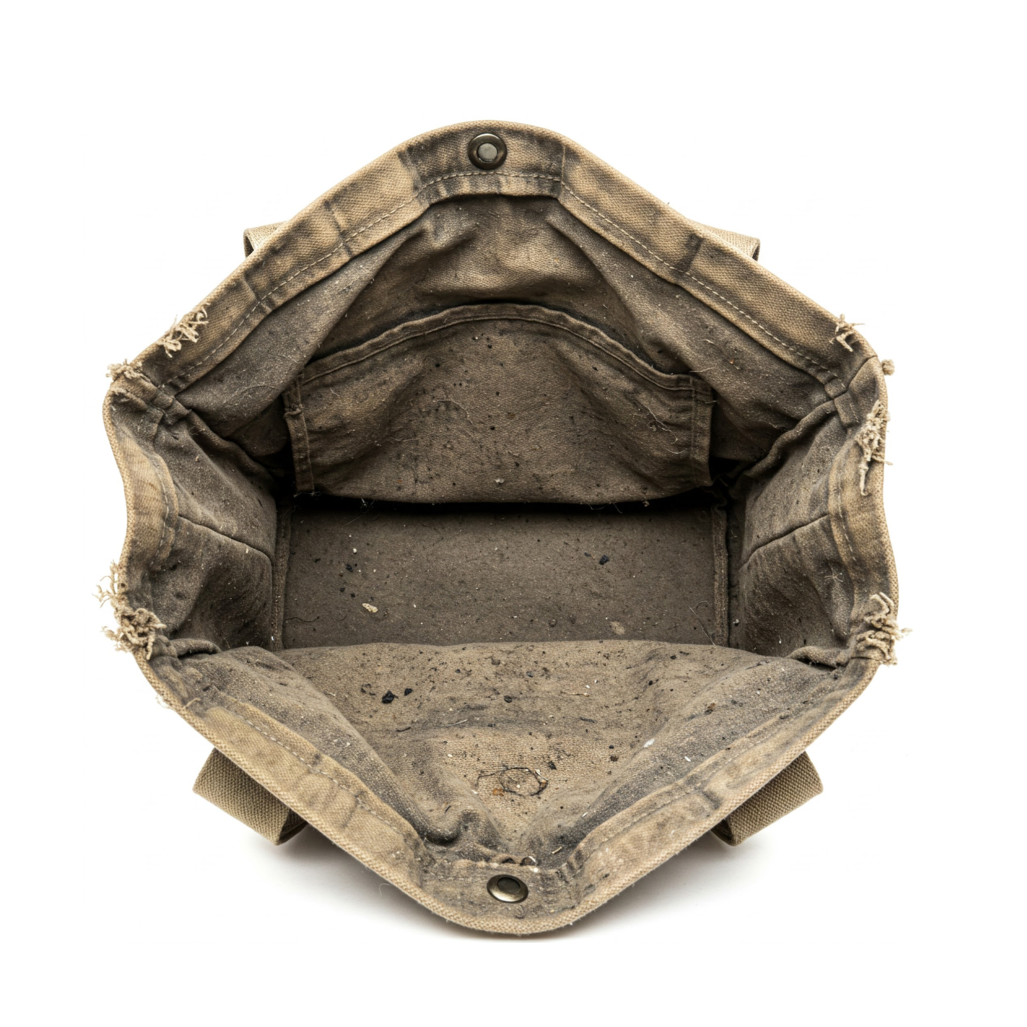 内側が汚れたバッグ