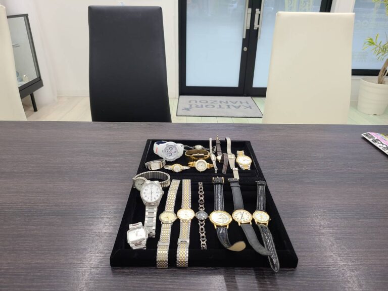 いろいろなメーカーの腕時計